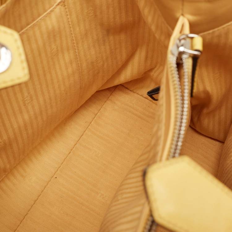 Pre Owned Fendi Tricolor Leather Medium 2Jours Tote