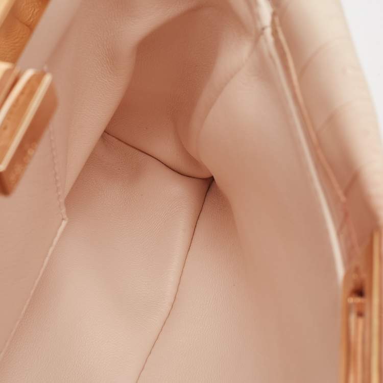 مملوكة مسبقًا Fendi Shiny Beige Crocodile Mini Peekaboo Top Handle Bag