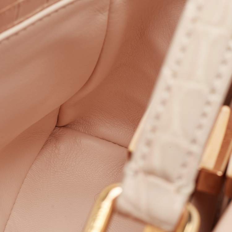 مملوكة مسبقًا Fendi Shiny Beige Crocodile Mini Peekaboo Top Handle Bag