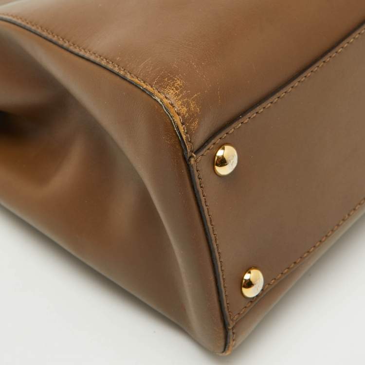Pre Owned Fendi Brown Leather Medium Peekaboo Top Handle Bag
