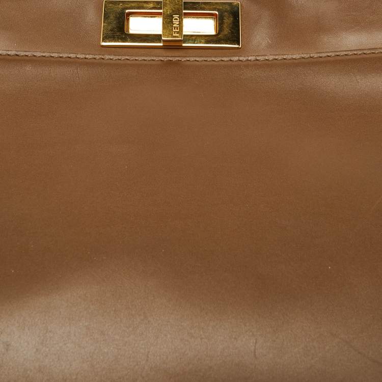 Pre Owned Fendi Brown Leather Medium Peekaboo Top Handle Bag