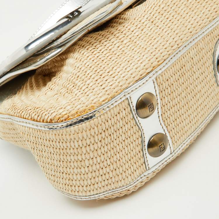 Pre Owned Fendi Beige/Silver Raffia and Patent Leather B Shoulder Bag