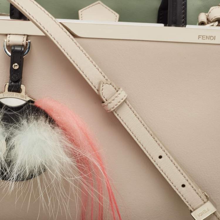 Pre Owned Fendi Light Beige/Black Leather Petite Monster Fur Sac 2jours Tote