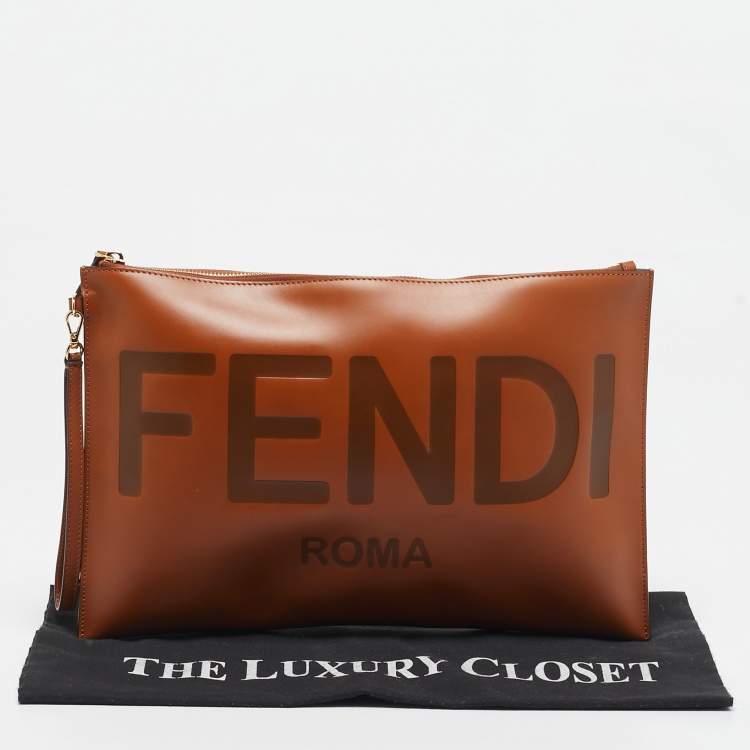 Pre Owned Fendi Brown Leather Flat Zip Wristlet Pouch