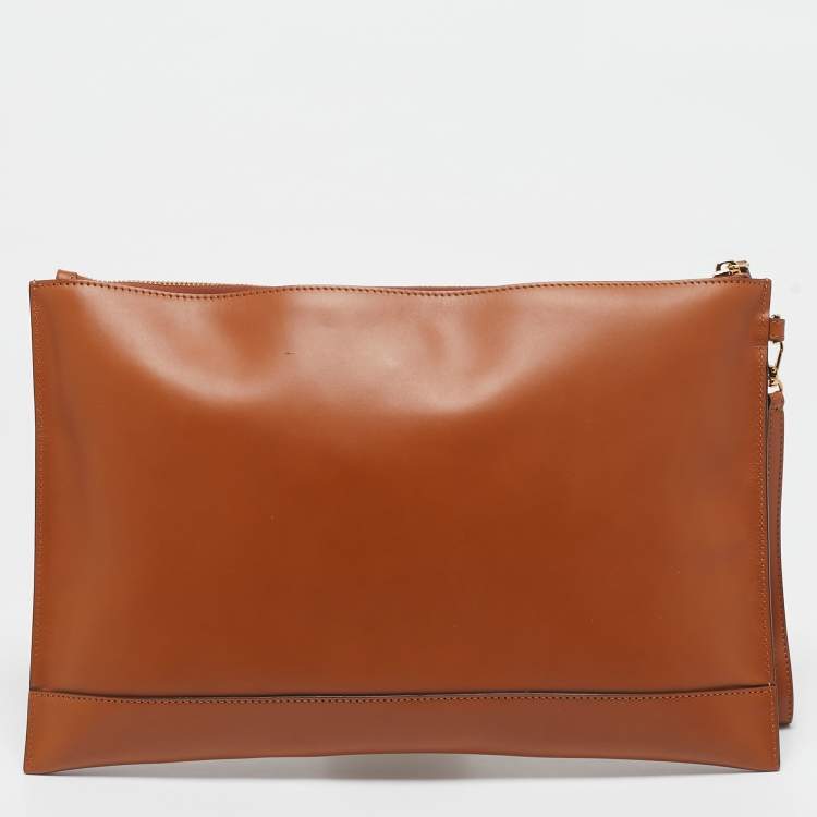 Pre Owned Fendi Brown Leather Flat Zip Wristlet Pouch