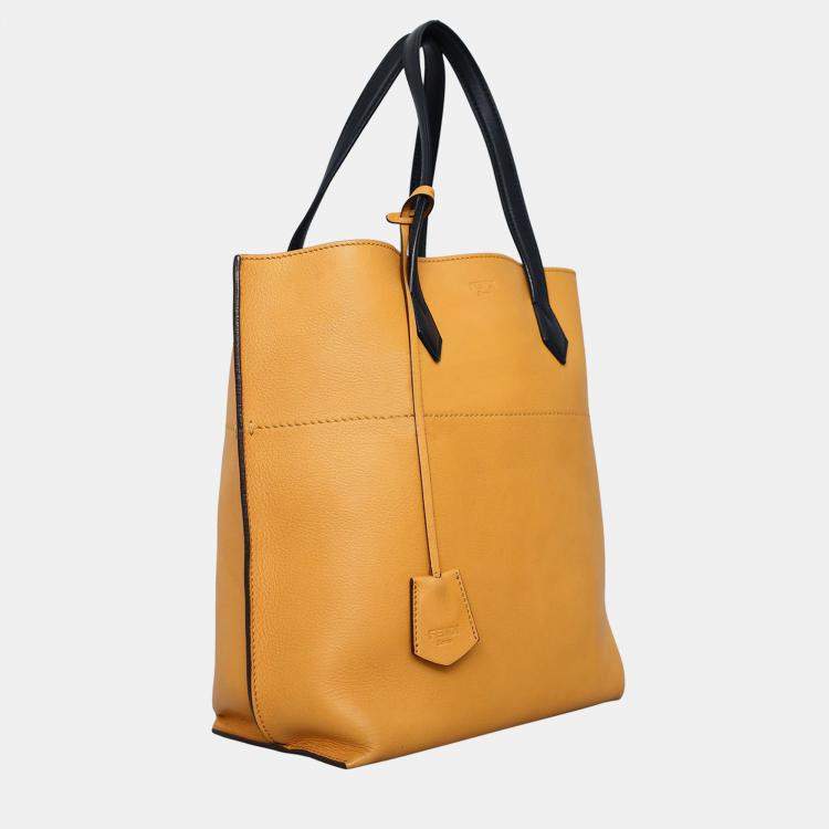 Pre Owned Fendi Light Orange Leather Shopping Tote Bag