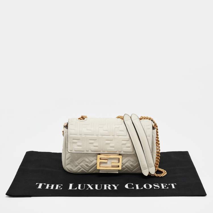 Pre Owned Fendi White FF Embossed Leather Midi Chain Baguette Bag