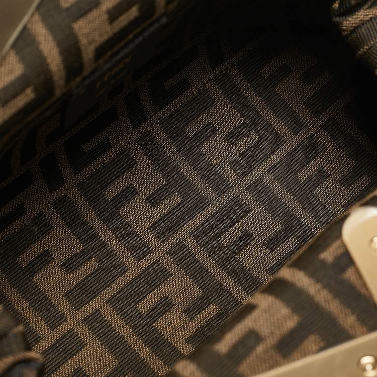 Pre Owned Fendi Black Leather Small First Clutch Bag