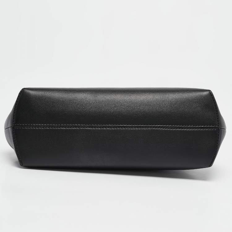 Pre Owned Fendi Black Leather Small First Clutch Bag