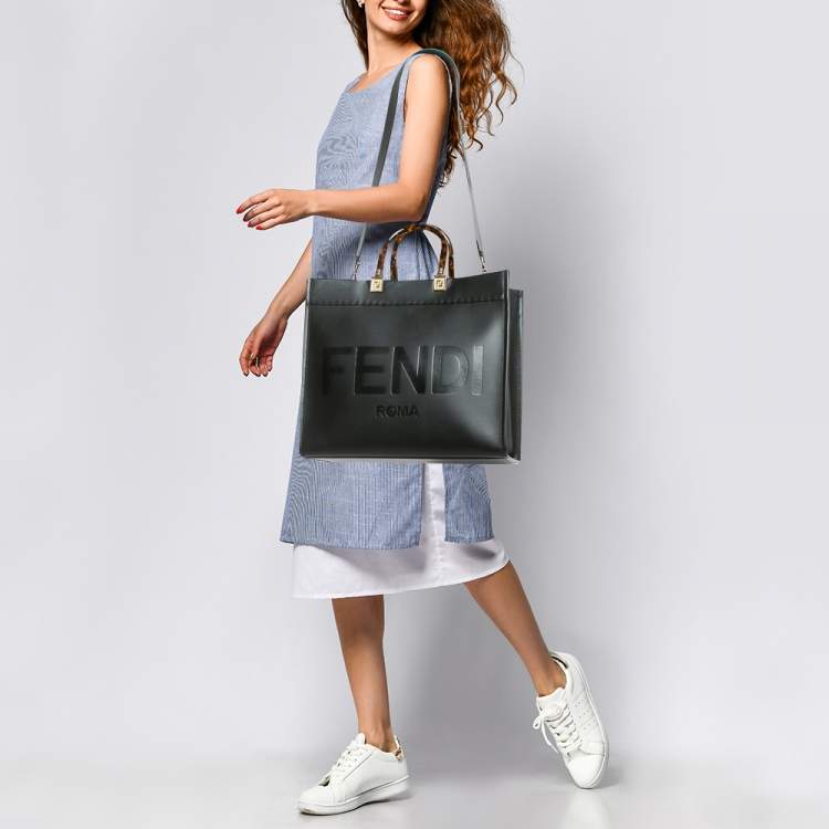 Pre Owned Fendi Black Leather Medium Sunshine Shopper Tote