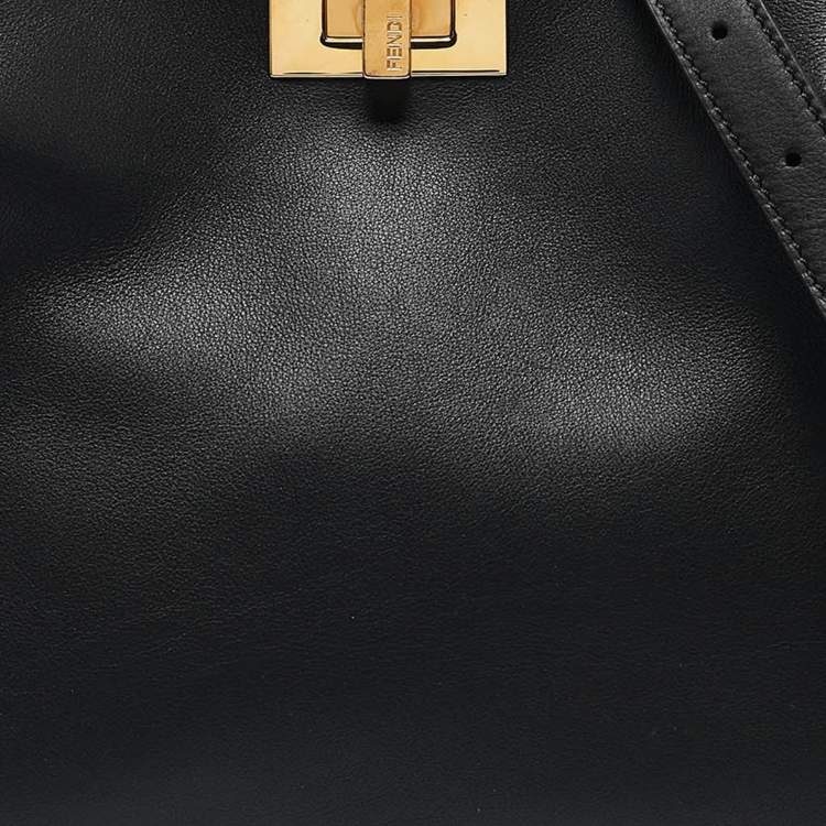 Pre Owned Fendi Black Leather Peekaboo Iconic Essentially Top Handle Bag