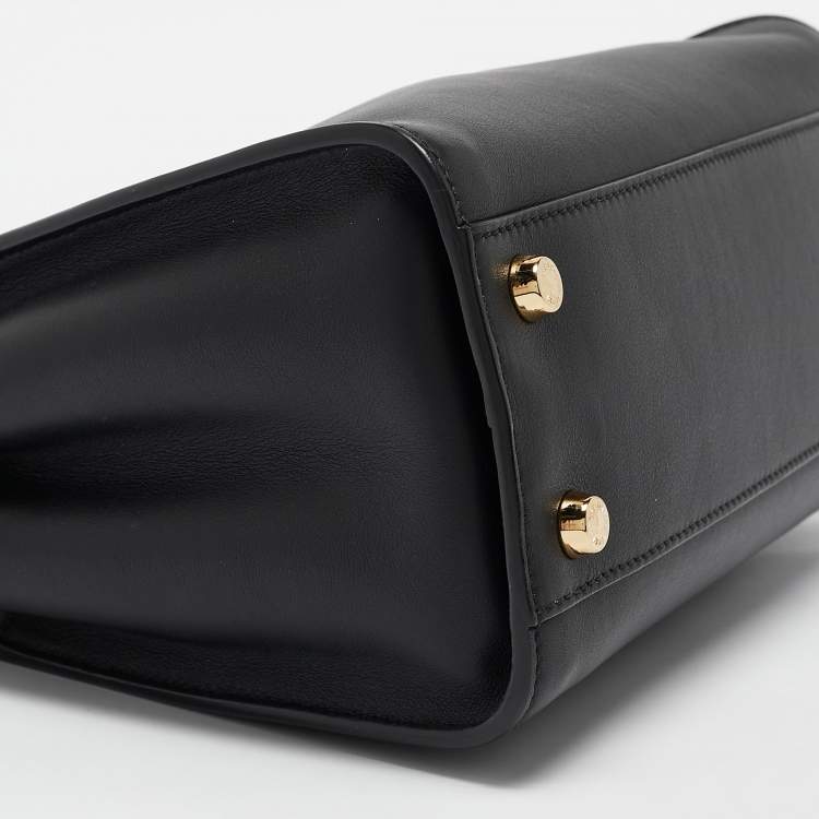 Pre Owned Fendi Black Leather Peekaboo Iconic Essentially Top Handle Bag