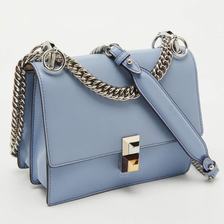 مملوكة مسبقًا Fendi Light Blue Leather Small Kan I Flap Shoulder Bag
