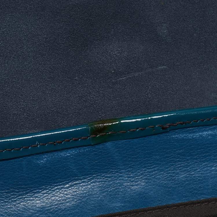 Pre Owned Fendi Blue Patent Leather B Shoulder Bag