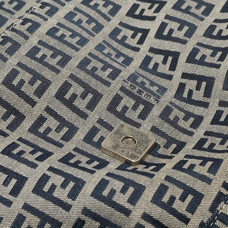Pre Owned Fendi Blue Zucchino Canvas Baguette Bag
