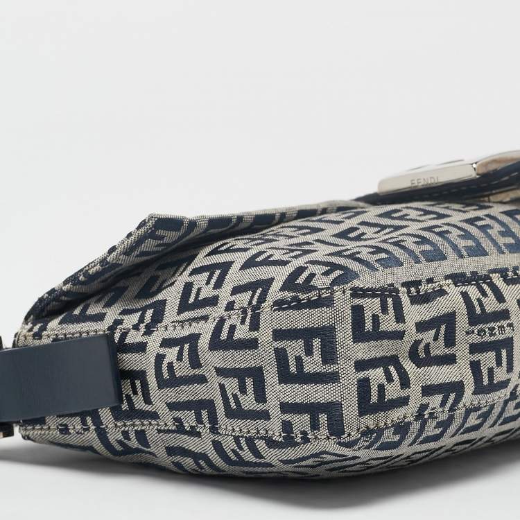 Pre Owned Fendi Blue Zucchino Canvas Baguette Bag