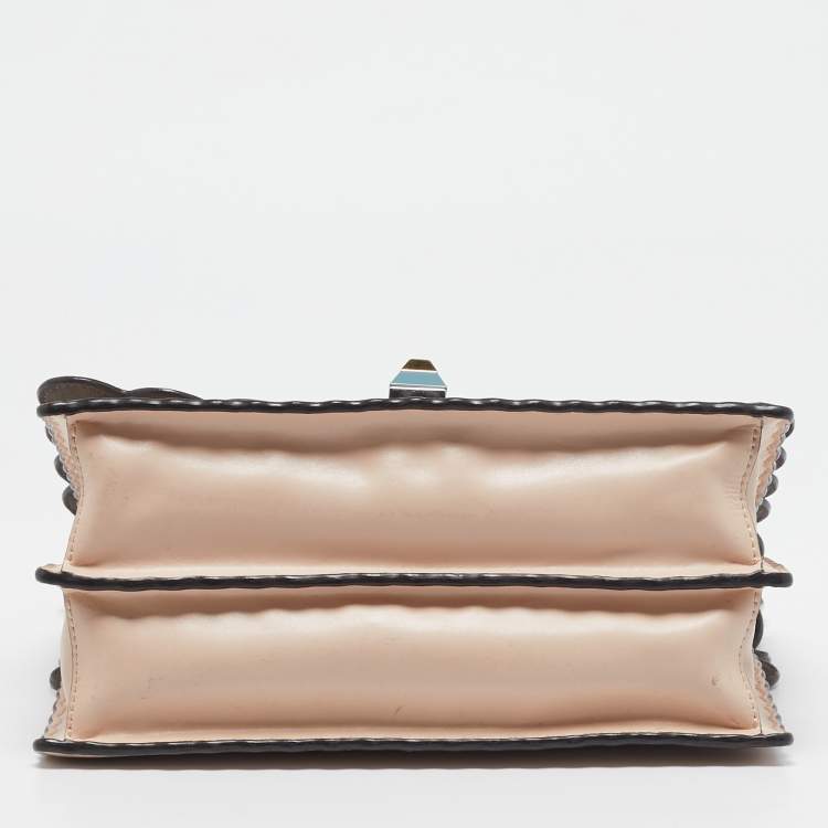 Pre Owned Fendi Beige Scalloped Leather Medium Kan I Shoulder Bag