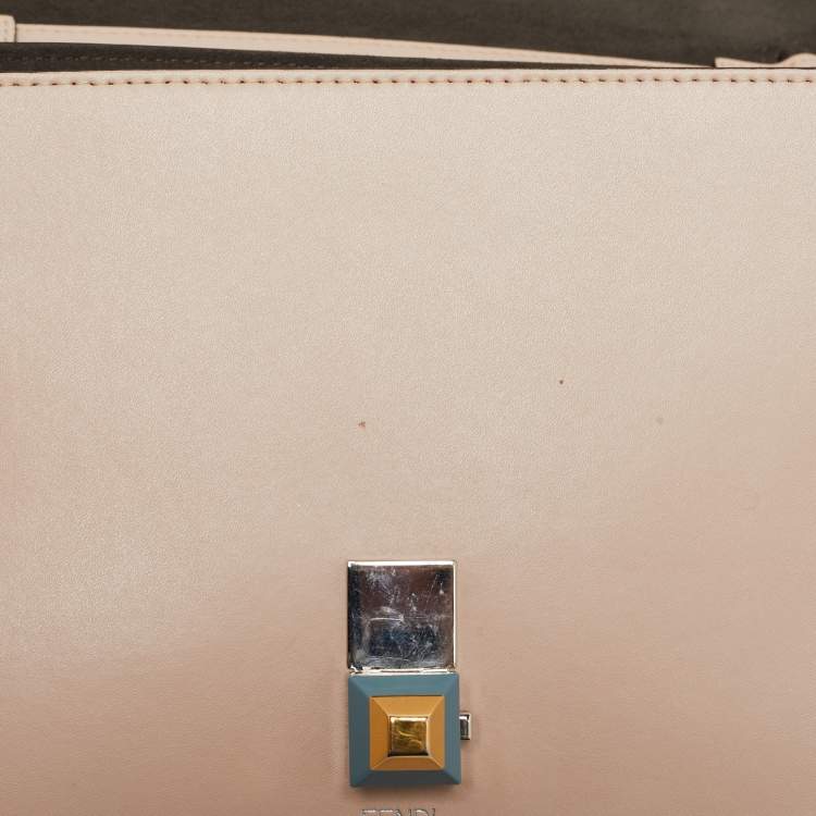 Pre Owned Fendi Beige Scalloped Leather Medium Kan I Shoulder Bag