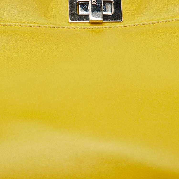 Pre Owned Fendi Yellow Leather Mini Peekaboo Top Handle Bag
