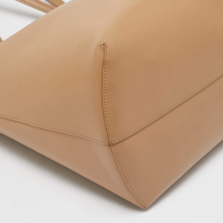 Pre Owned Fendi Beige Leather Hypnoteyes Shopping Tote