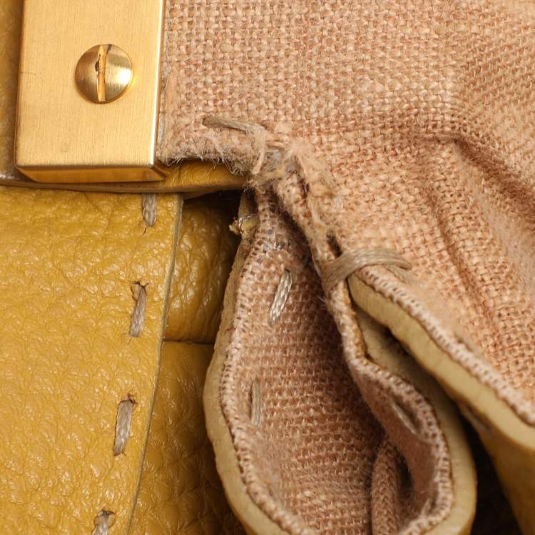 مملوكة مسبقًا Fendi Yellow Selleria Leather Large Peekaboo Top Handle Bag