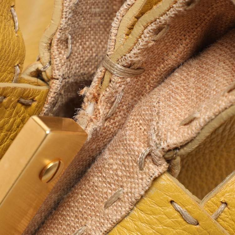مملوكة مسبقًا Fendi Yellow Selleria Leather Large Peekaboo Top Handle Bag