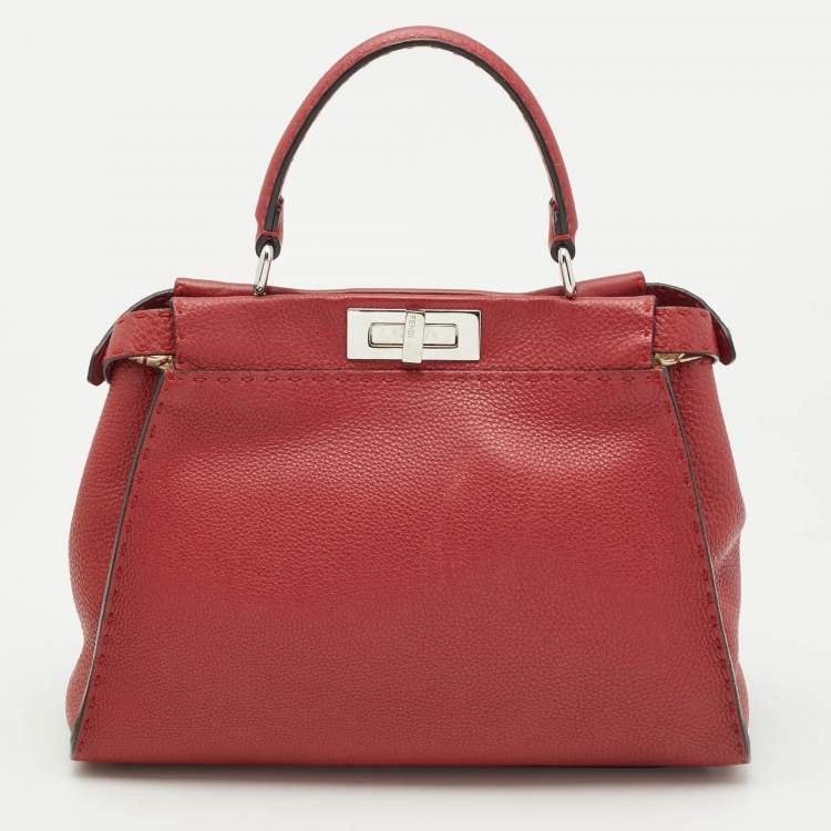 مملوكة مسبقًا Fendi Red Selleria Leather Regular Peekaboo Top Handle Bag