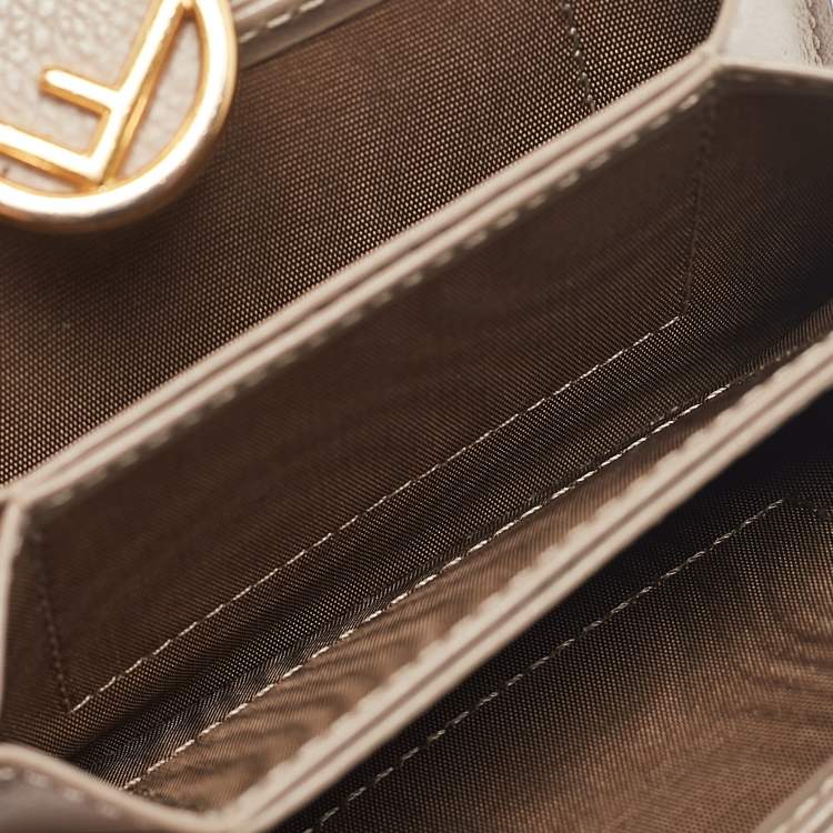 Pre Owned Fendi Beige Leather FF Accordion Card Case