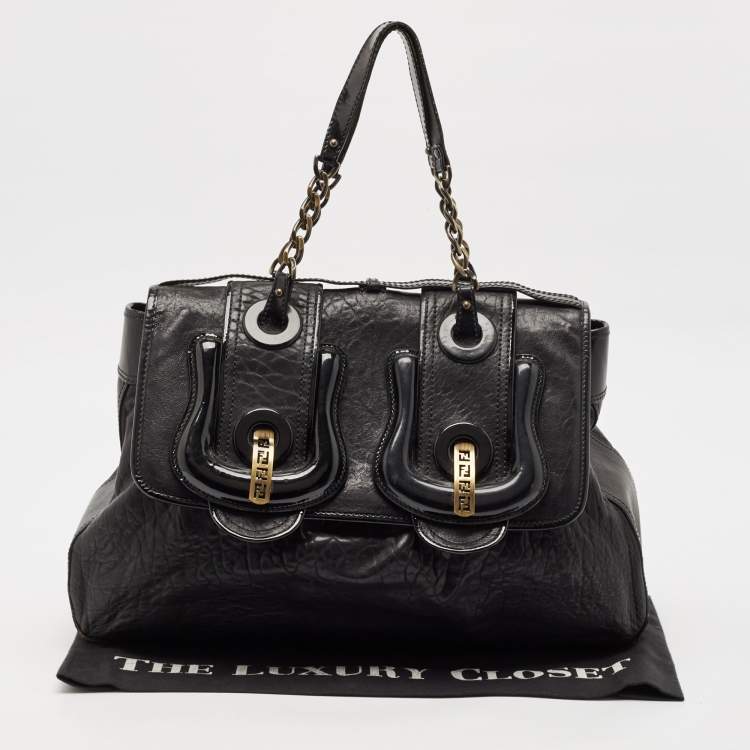 Pre Owned Fendi Black Pebbled Leather and Patent Leather Large B Shoulder Bag