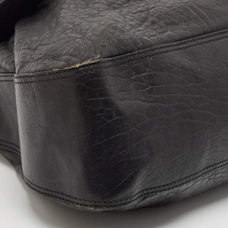 Pre Owned Fendi Black Pebbled Leather and Patent Leather Large B Shoulder Bag