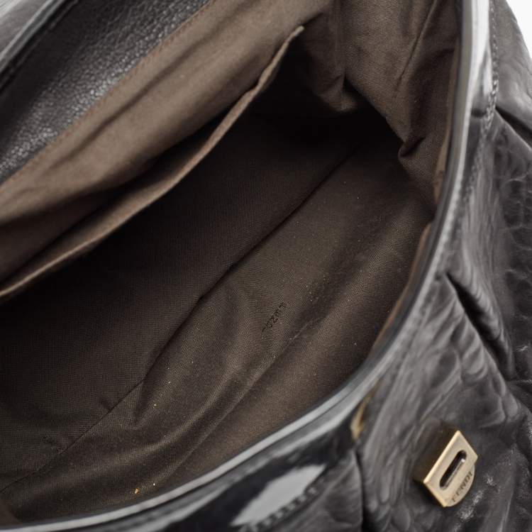 Pre Owned Fendi Black Pebbled Leather and Patent Leather Large B Shoulder Bag