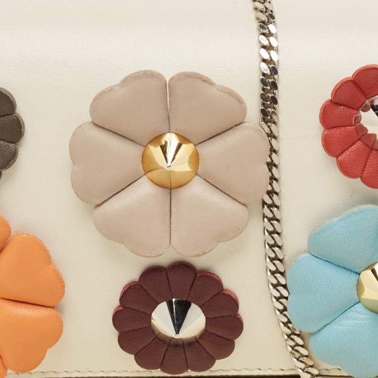 Pre Owned Fendi Off White Leather Flowerland Tube Chain Clutch