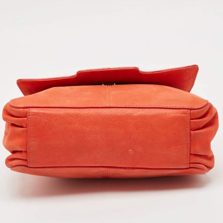 مملوكة مسبقًا Fendi Orange Nubuck Leather Mama Baguette Bag