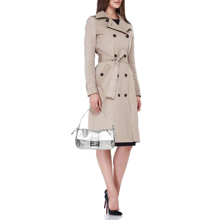 Pre Owned Fendi Silver Leather Mama Baguette Bag