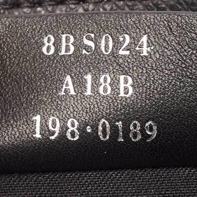 Pre Owned Fendi Black Leather Kan I F Wallet On Chain 
