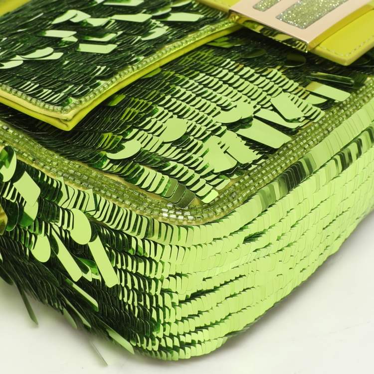 Pre Owned Fendi Green Sequins Paillettes Medium Sex and The City Baguette Bag