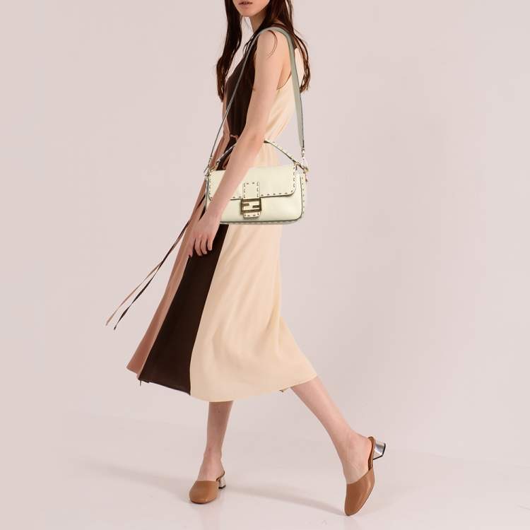 Pre Owned Fendi Cream Leather Medium Studded Baguette Bag