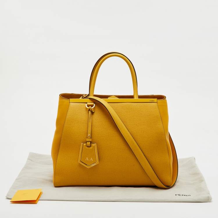 Pre Owned Fendi Yellow Leather Medium 2Jours Tote