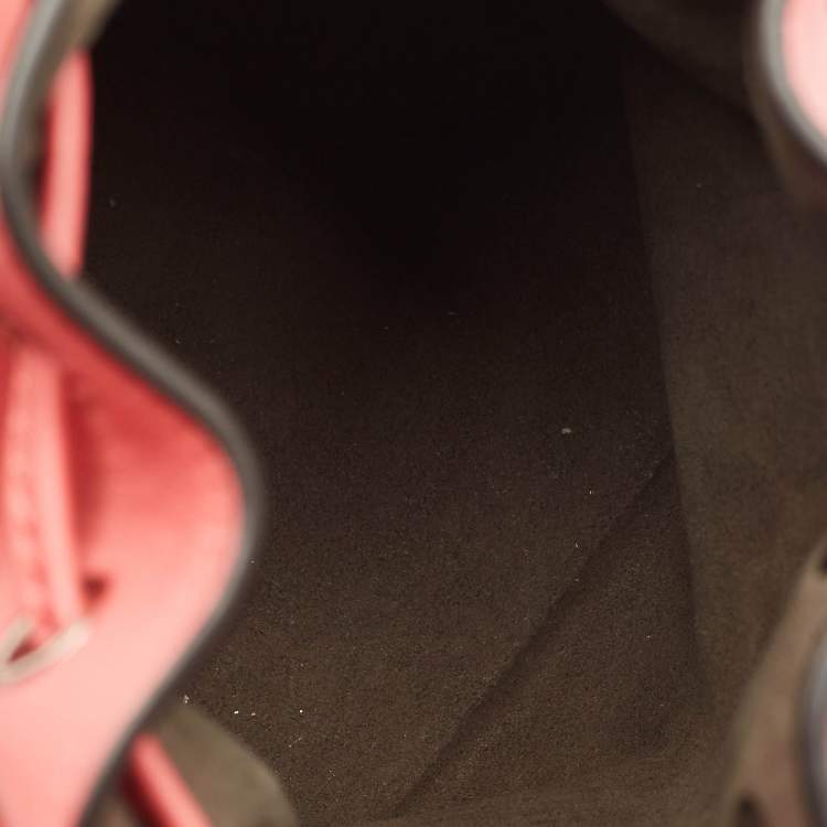 Pre Owned Fendi Pink Leather Mini F is 3D Flower Mon Tresor Bucket Bag