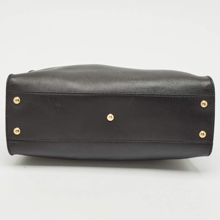 Pre Owned Fendi Black Leather Medium Peekaboo Top Handle Bag