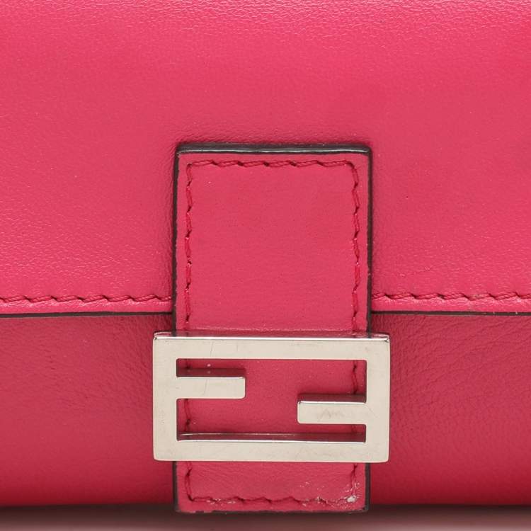 Pre Owned Fendi Pink Leather Micro Baguette Bag