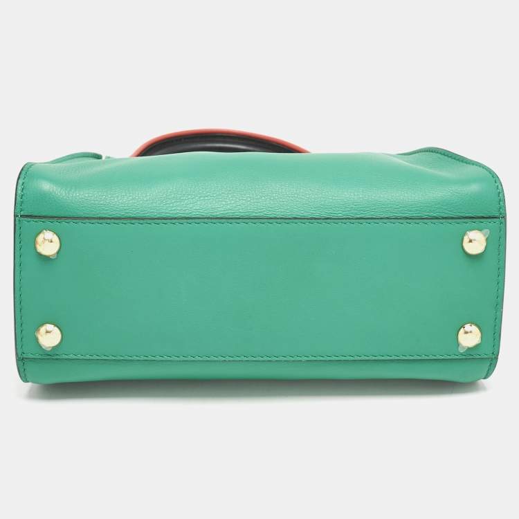 Pre Owned Fendi Green Leather Mini Peekaboo Top Handle Bag