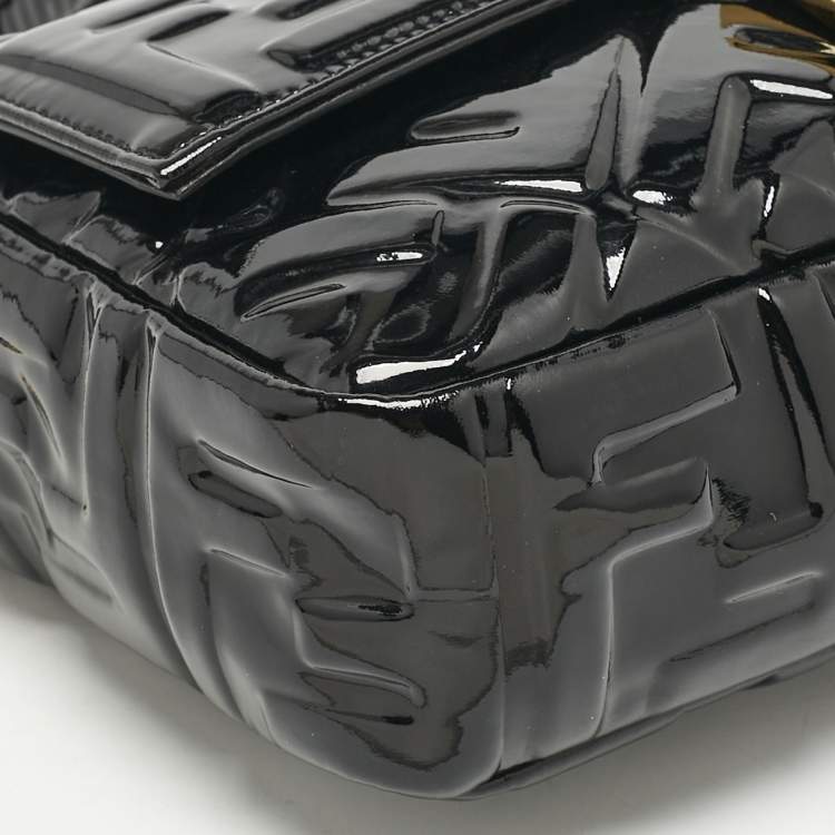 Pre Owned Fendi Black FF Embossed Patent Leather Medium Baguette Bag