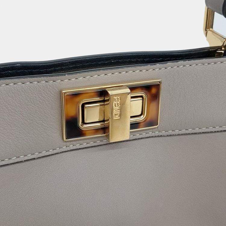 مملوكة مسبقًا Fendi Beige Leather Peekaboo I SEE U Small bag