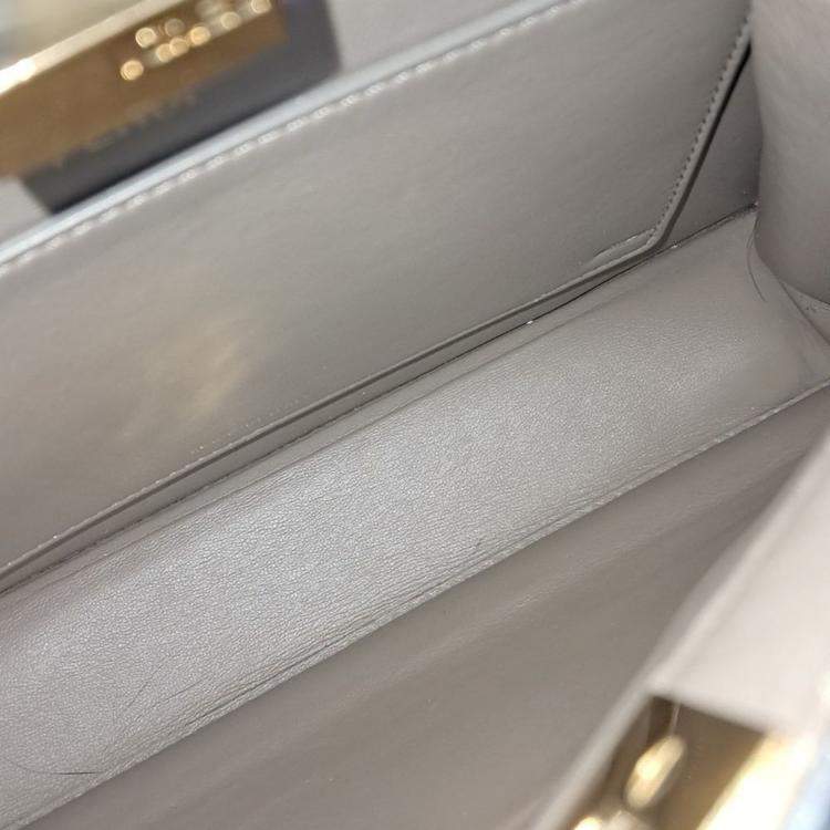 مملوكة مسبقًا Fendi Beige Leather Peekaboo I SEE U Small bag