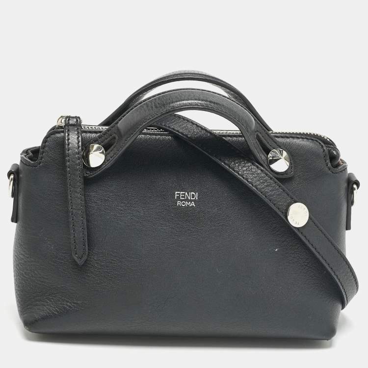 مملوكة مسبقًا Fendi Black Leather Mini By The Way Crossbody Bag