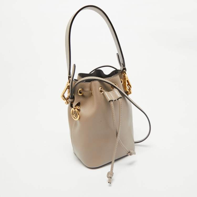Pre Owned Fendi Beige Leather Mini Mon Tresor Bucket Bag