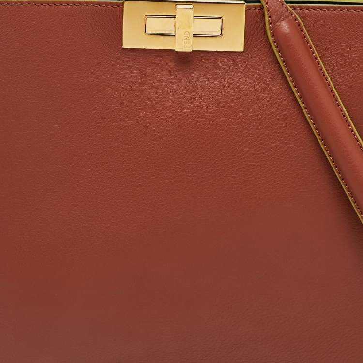 مملوكة مسبقًا Fendi Rust Brown Leather Seta Burro Peekaboo Pochette Crossbody Bag