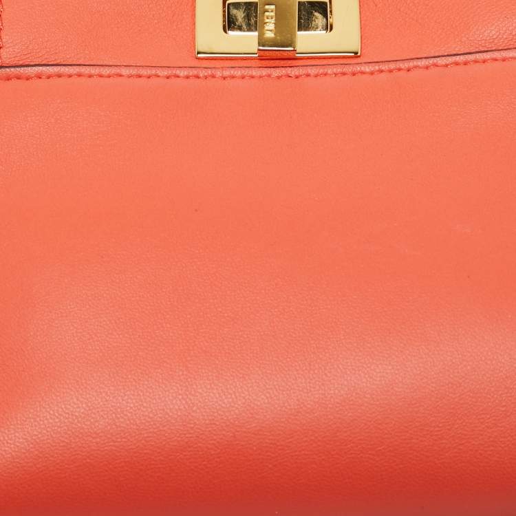 مملوكة مسبقًا Fendi Orange Leather Micro Peekaboo Crossbody Bag