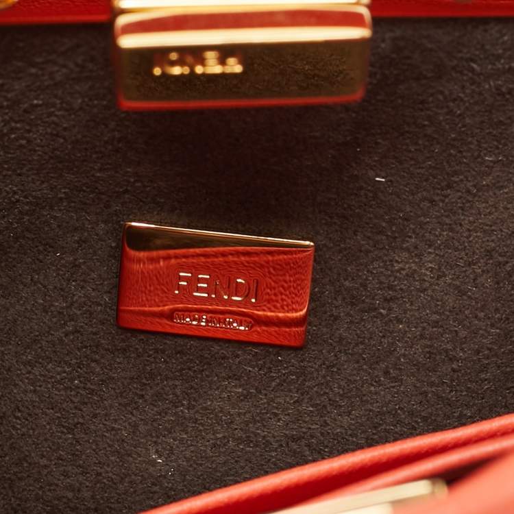 مملوكة مسبقًا Fendi Orange Leather Micro Peekaboo Crossbody Bag